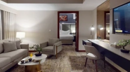 JRFb5PaN3je-Living_Room